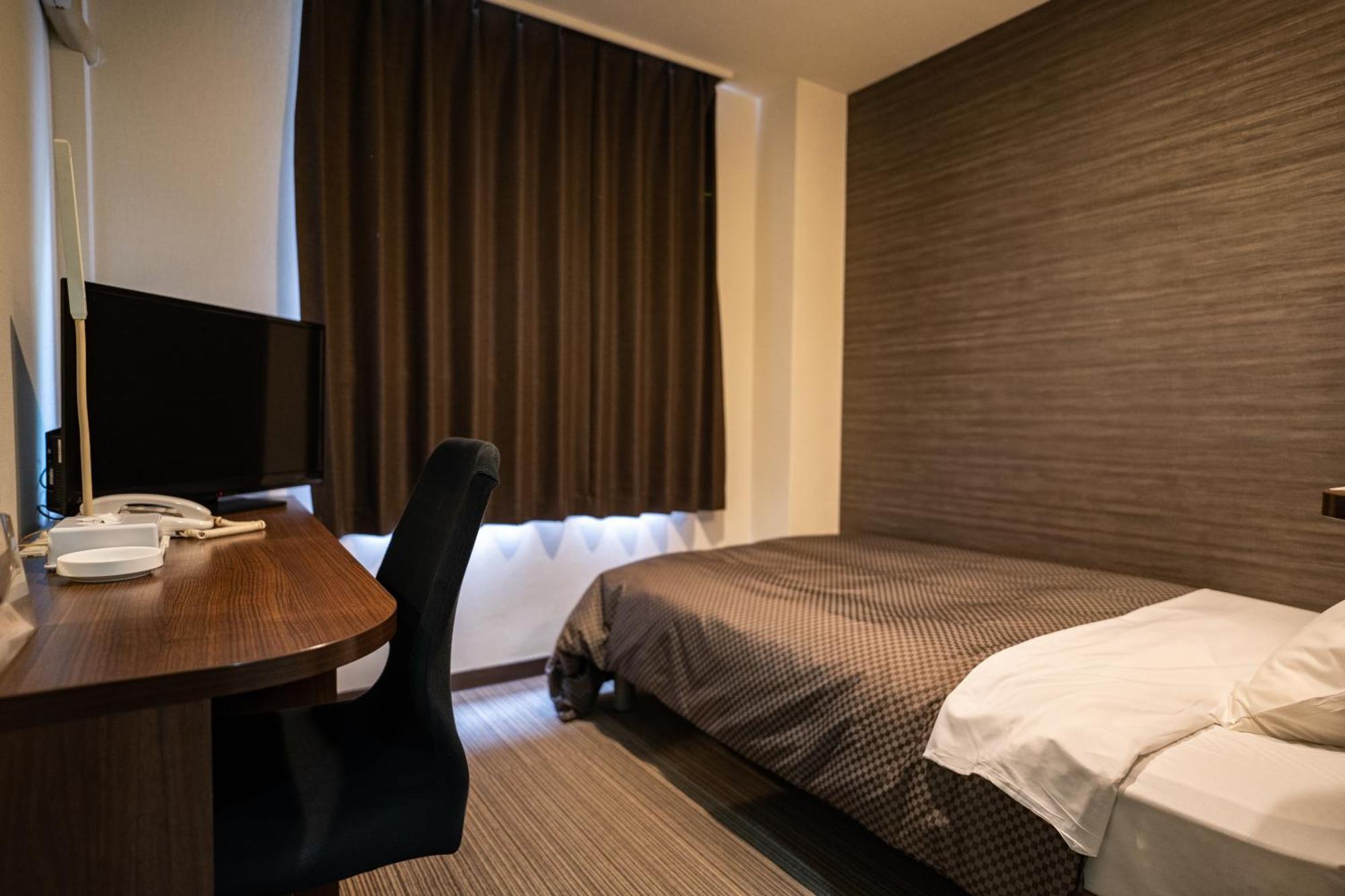 Isahaya Daiichi Hotel Экстерьер фото